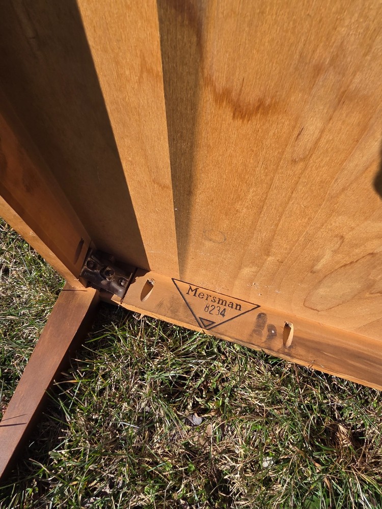 One Mid-century Mersman ( 1950s-1970s ) step-up side table solid wood.
