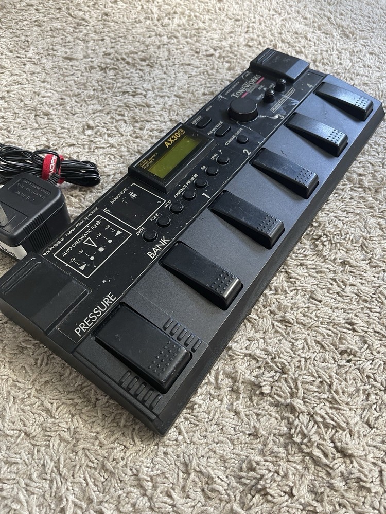 ✨Korg ToneWorks AX30G✨ Multi Effects Pedal W/PSU Working!