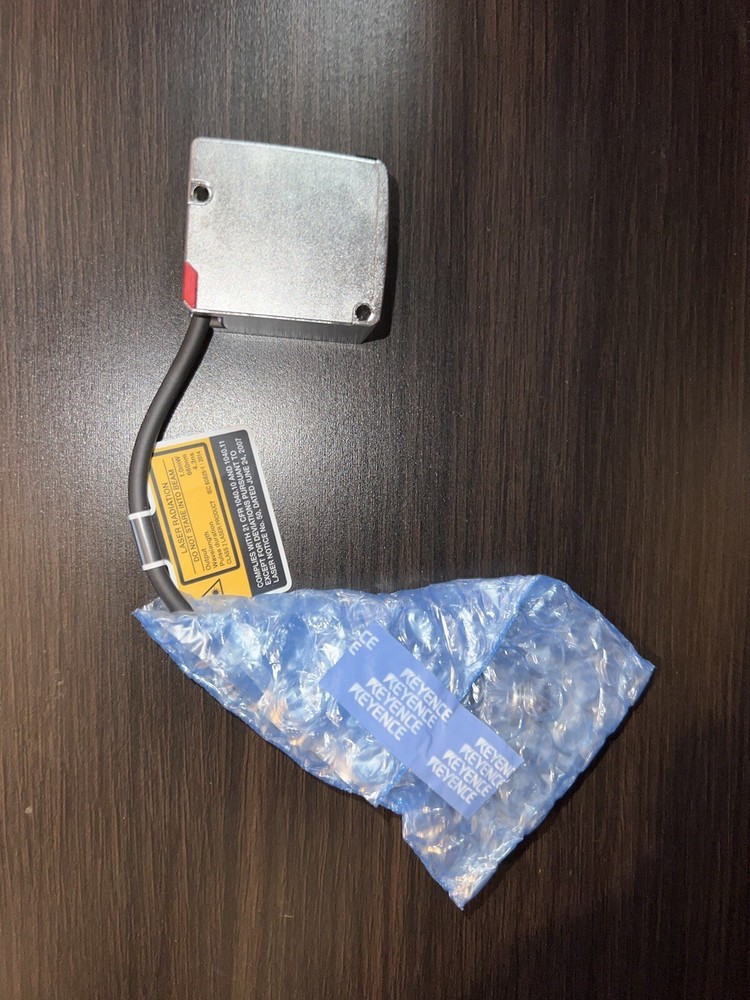 KEYENCE LR-TB2000C Detection Laser Sensor