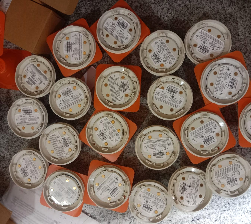 Siemens SIGA-PS Fire Alarms Detector with base