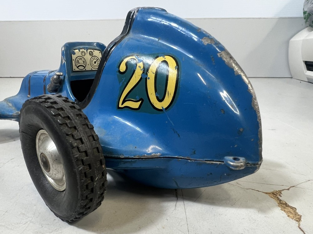 Vintage Ray Cox Thimble Drome Champion Tether Car Blue #20 No Engine