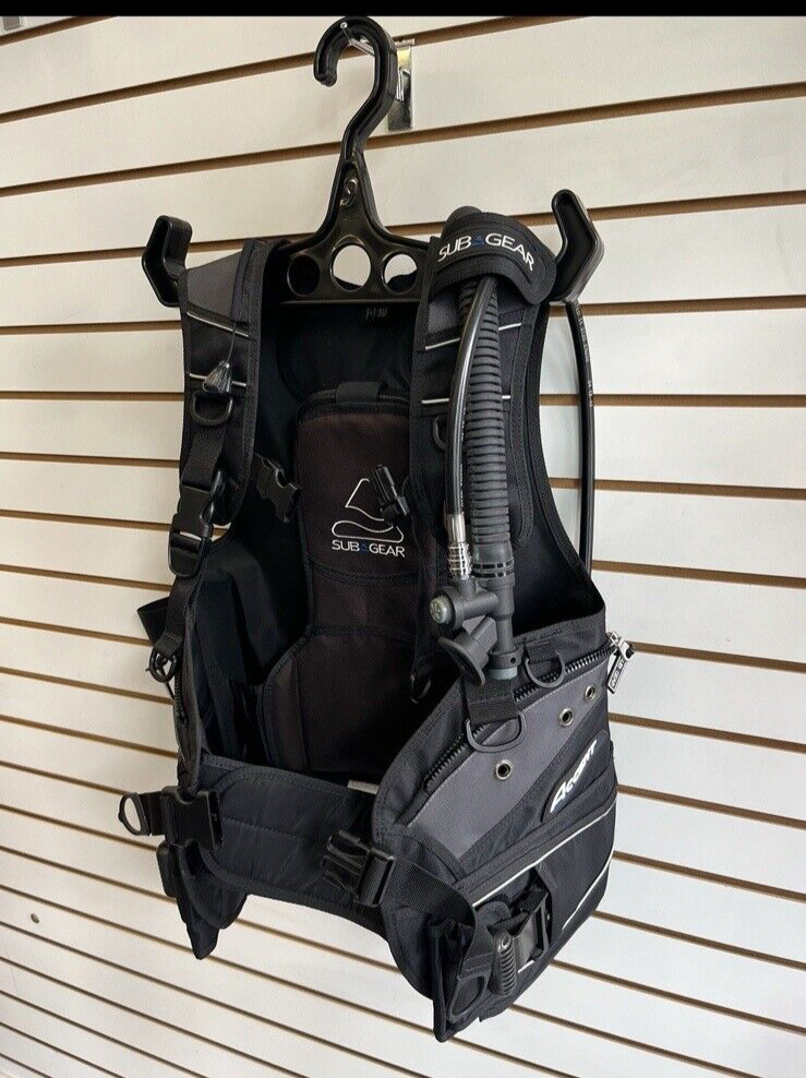 New SubGear ScubaPro Accent BCD