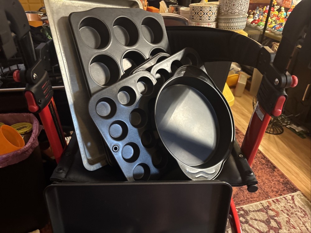 Lot Of Bakeware