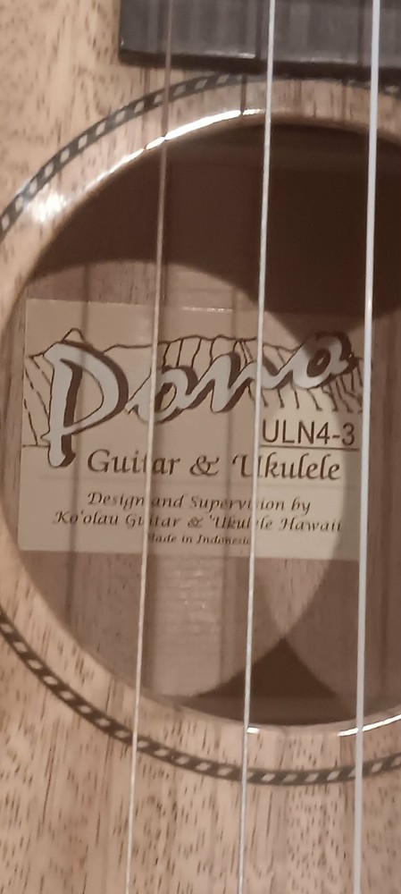Pono ULN4-3 Baritone ukulele