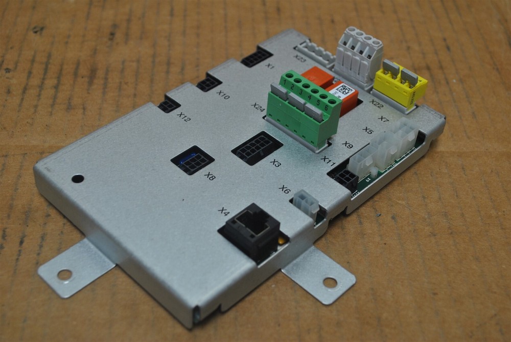 ABB Robotics Controller Contactor Unit DSQC611 3HAC13389-2/05
