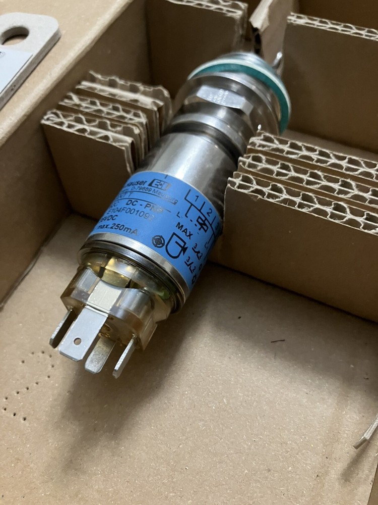 Endress+Hauser FTL20-062C Liquiphant 20 Point Level Switch 52008741