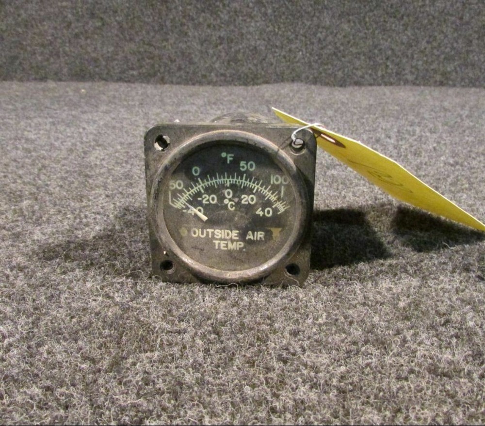 200-2A91C7B Garwin Outside Air Temperature Indicator