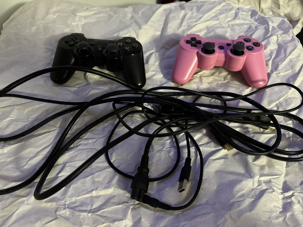 ps3 games bundle (console, 2 Wireless Controllers, and 7 Games. Gently Used.