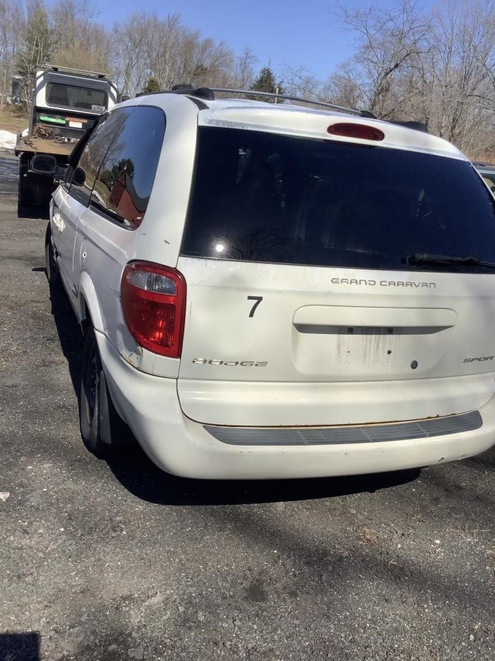 Used Fuse Box Engine fits: 2002 Dodge Caravan Grade A