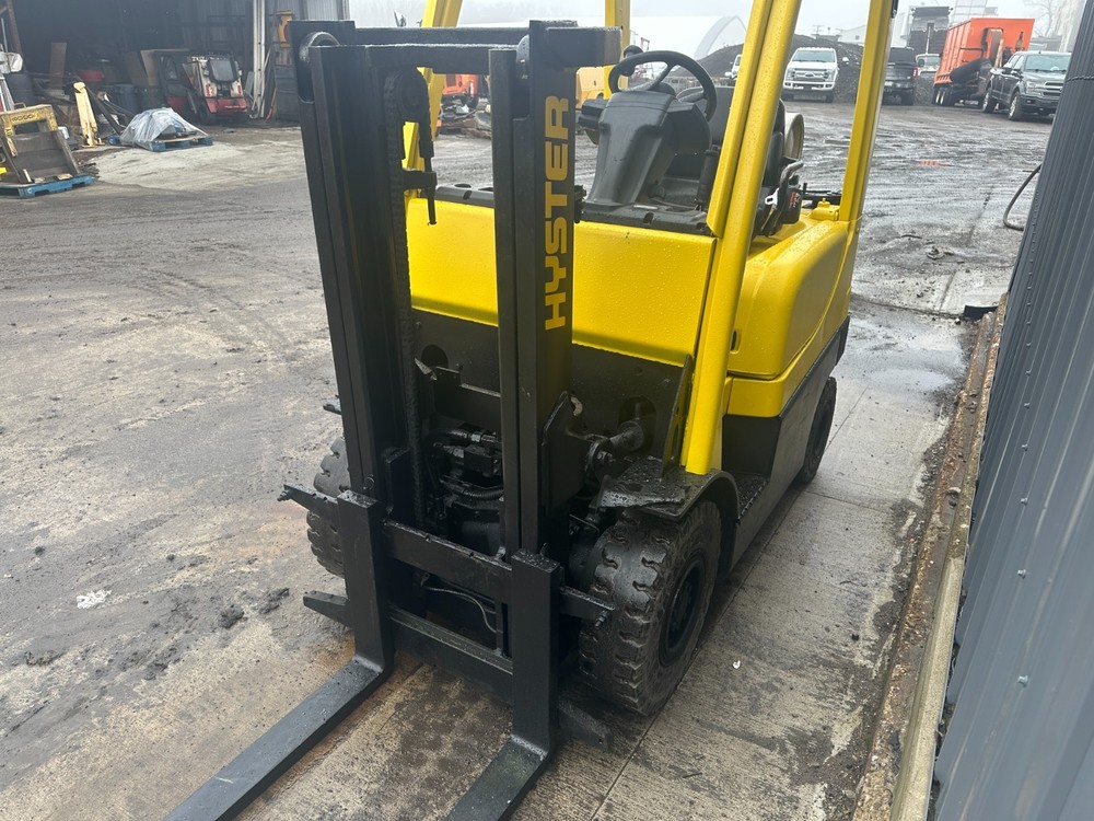 Hyster 30FT 3,000lb Capacity