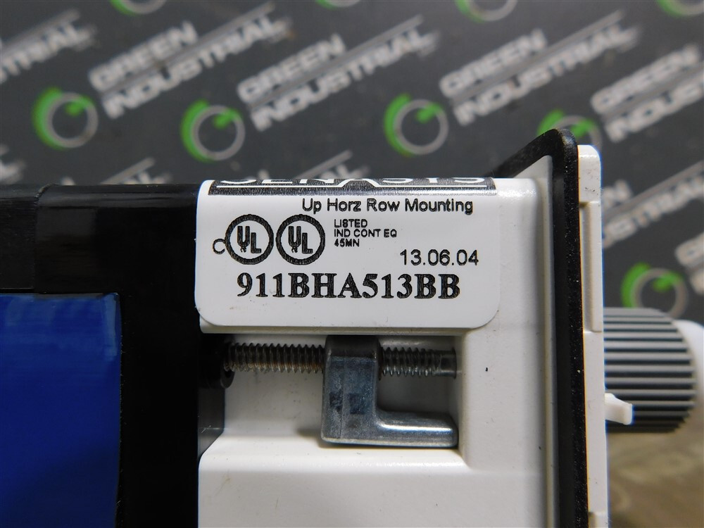 NEW Senasys 911BHA513BB Multilight Selector Pushbutton