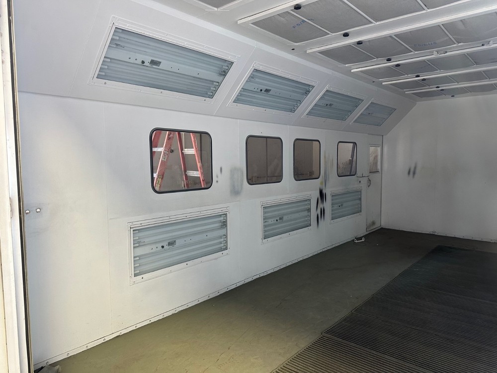 Used Down Draft paint spraybooth
