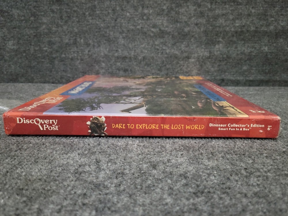 Discovery Post Magnet Board DINOSAUR COLLECTOR'S EDITION