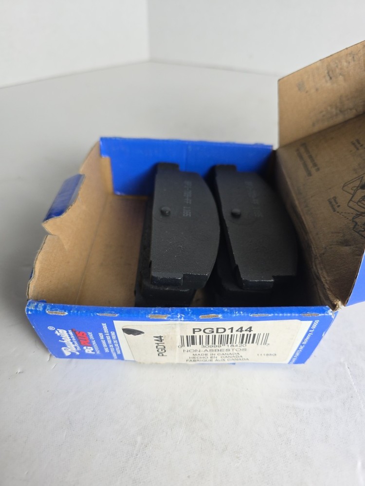 Raybestos PGD144 premium Disc Brake Pad Set