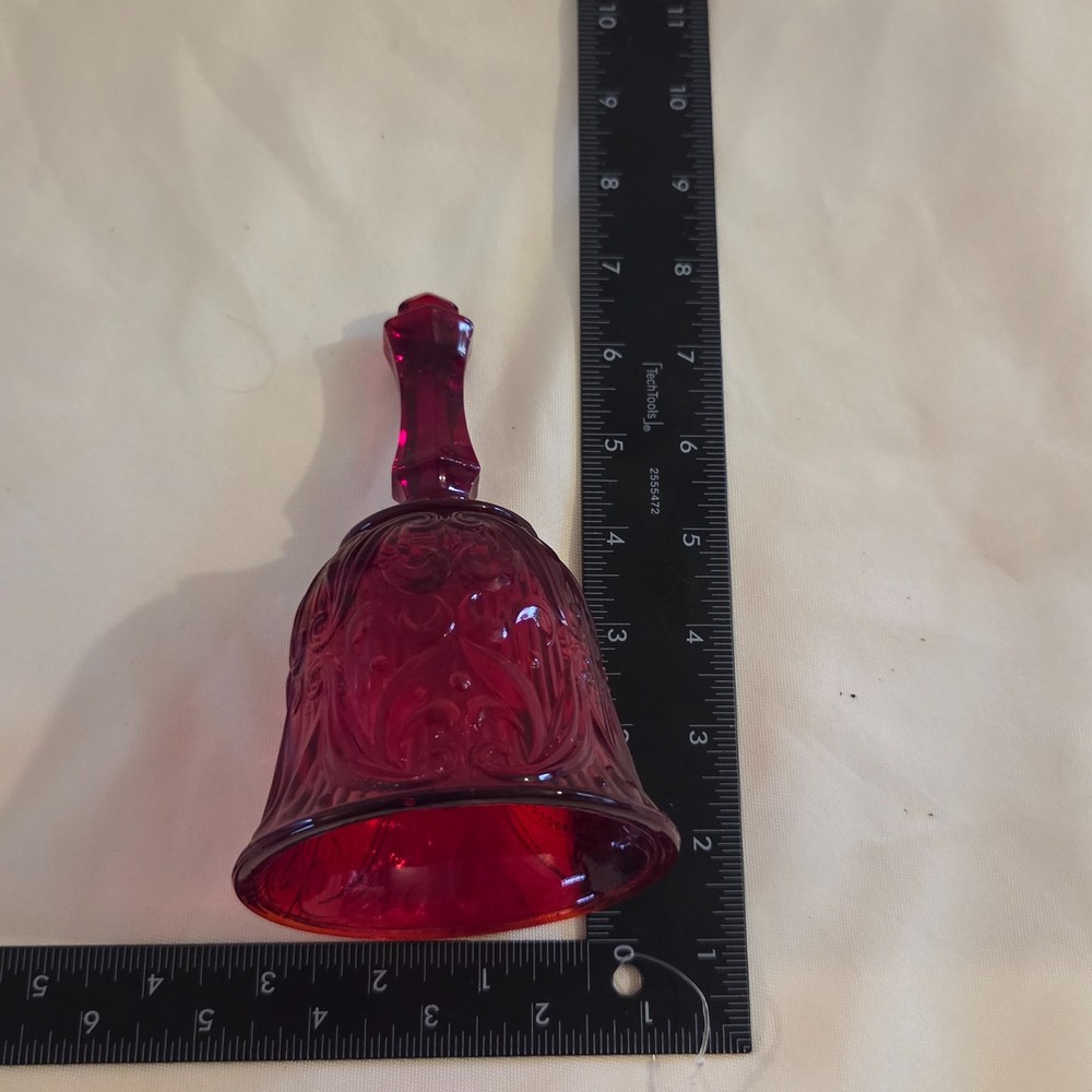 Vtg L.E. Smith Ruby Red 40th Anniversary Bell 6 1/4"
