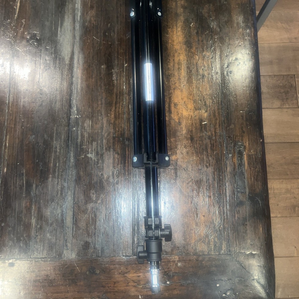 ProMaster basic Light Stand   3245 ADJUSTABLE, STURDY