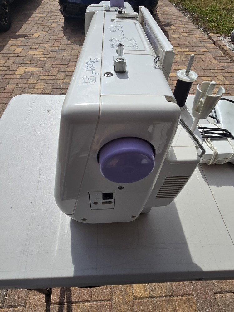 Janome Memory Craft 6500 Computerized Sewing Embroidery Professional Machine