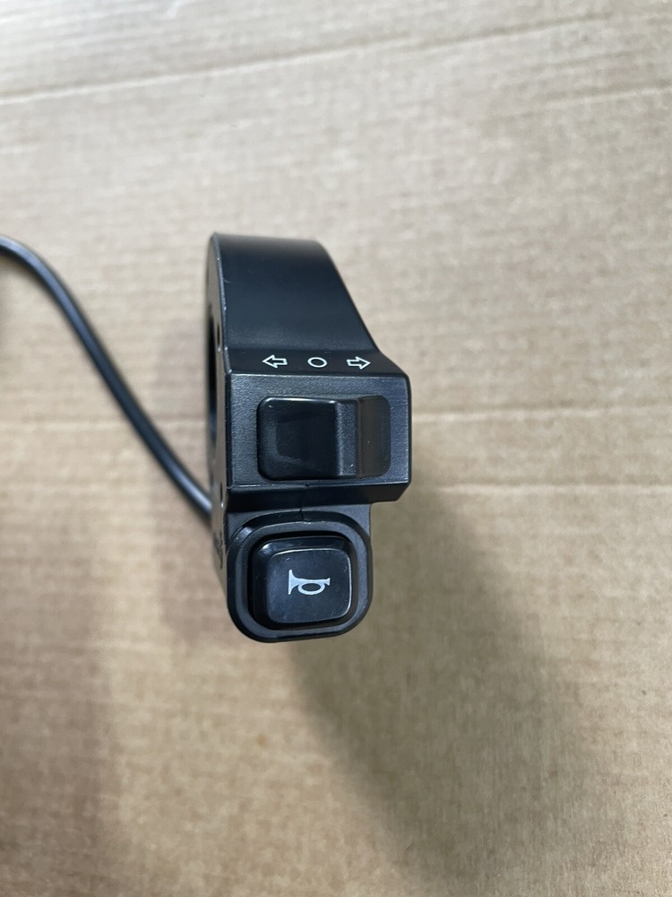 UNIVERSAL MOTORCYCLE WIRING LOOM HARNESS 12V HANDLEBAR SWITCH TYPE2 FOR LED BULB