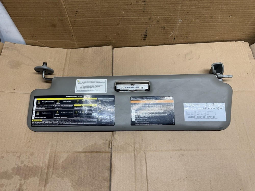 2016-2018 INTERNATIONAL 4300 INTERIOR SUN VISOR