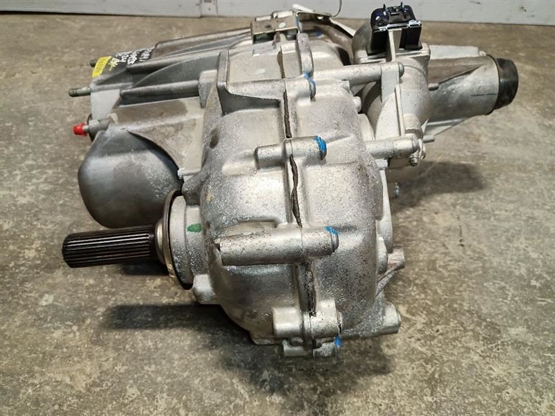 2023 YUKON Auto Transfer Case 10563647