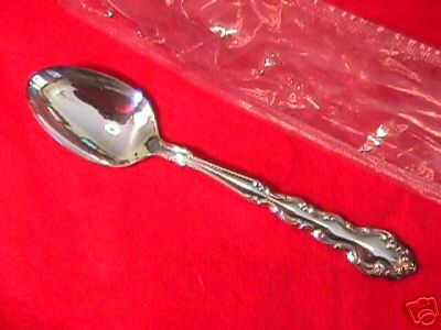 Oneida Community Modern BaroqueTeaspoon - MIP
