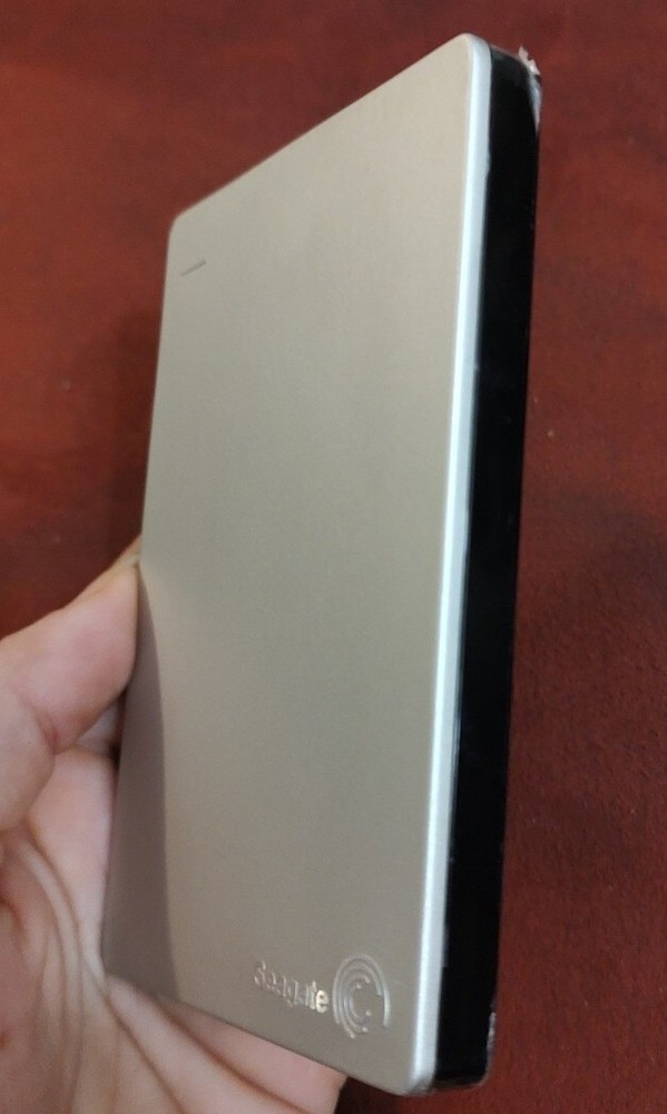 Seagate Backup Plus for Mac Portable Drive 1TB SDR00F1 1KAAP1-500 External Drive