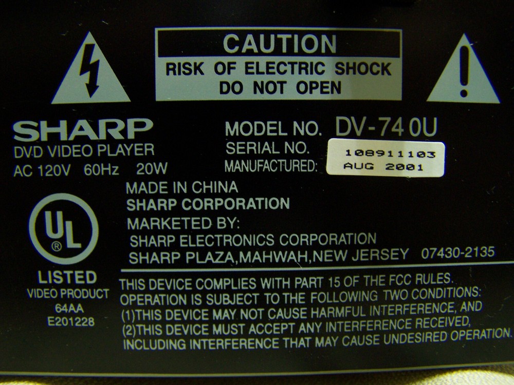 Sharp DV-740U Digital Video DVD Player