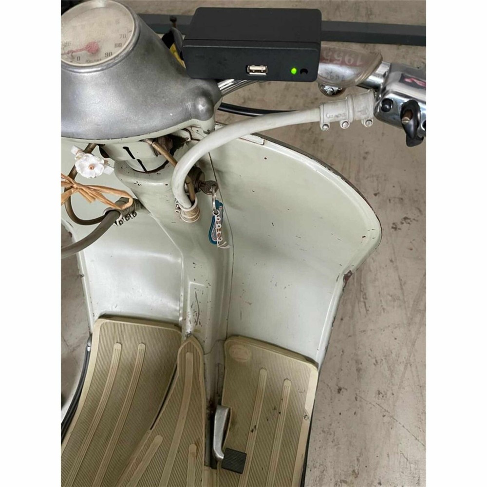 Piaggio 200 X9 Evolution 2004-2004 SIP Charger Charging C1 USB 5V