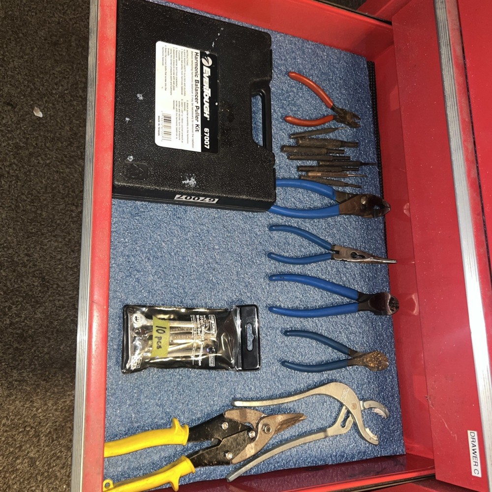 Vintage ATD 5 Drawer Tool Box with tools no key