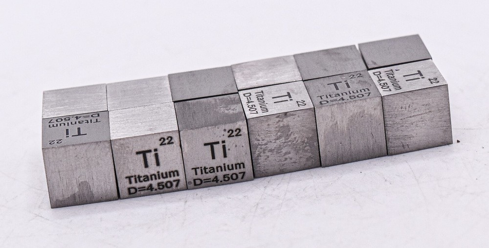 0.39" 10mm Titanium Cube Pure 99.9% Periodic Table Element Engraved Density 1PC