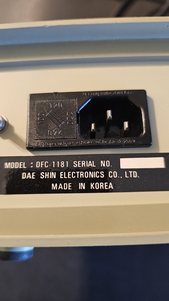 DAE?? SHIN DFC-1181 FREQUENCY COUNTER