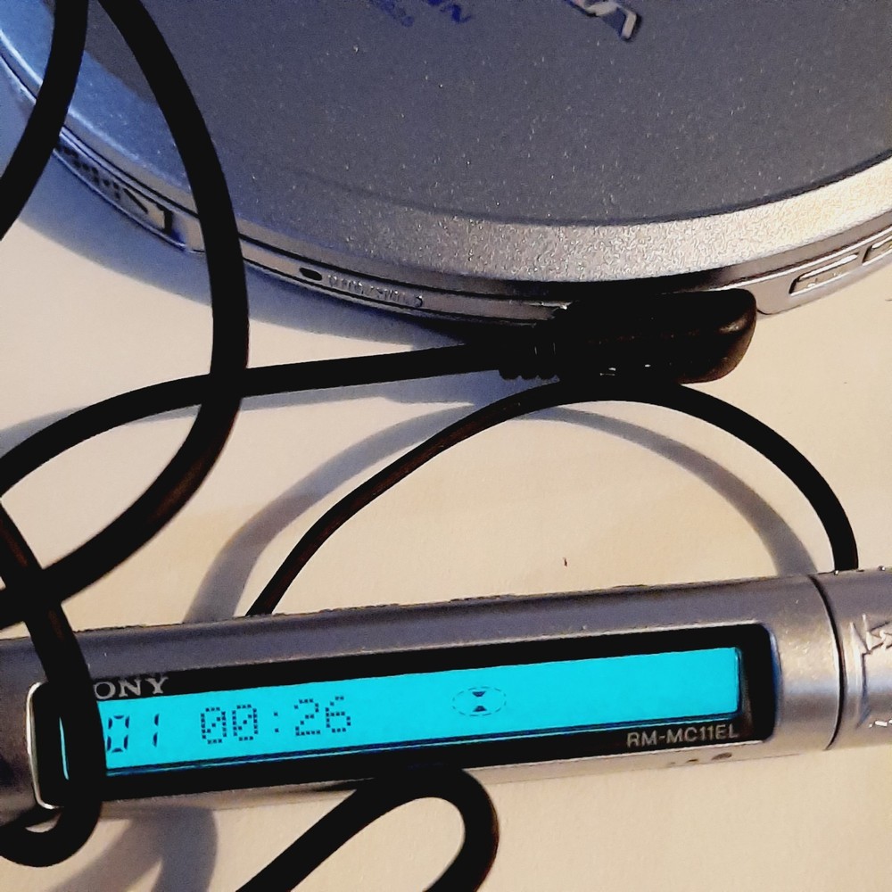 SONY CD Walkman D-EJ925 Full Set TESTED