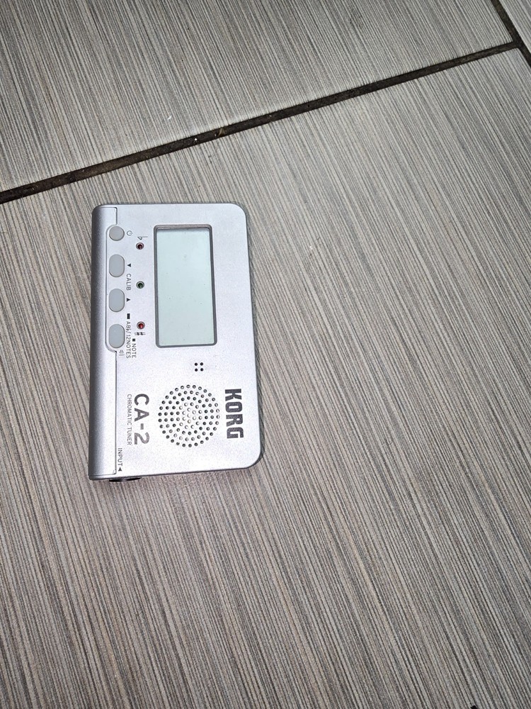 Korg CA-2 ChromaticTuner used