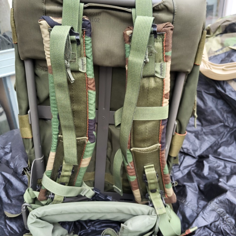 US MILITARY ALICE Combat Field Pack - MEDIUM or large with Frame Set