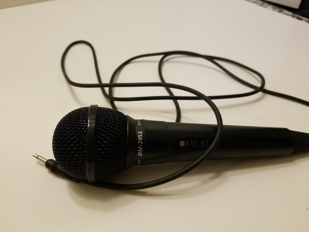 UNI-DIRECTIONAL DM-20SL 600ohm WIRED MICROPHONE MIC (EL09)