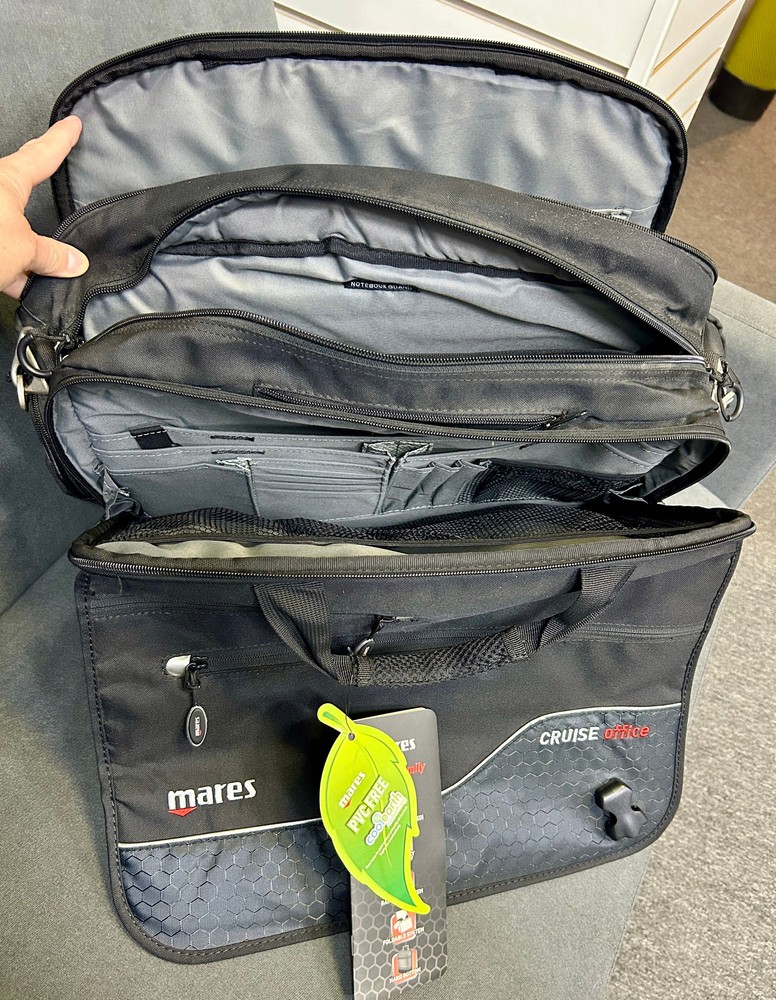 Mares Cruise Lightweight Office Bag