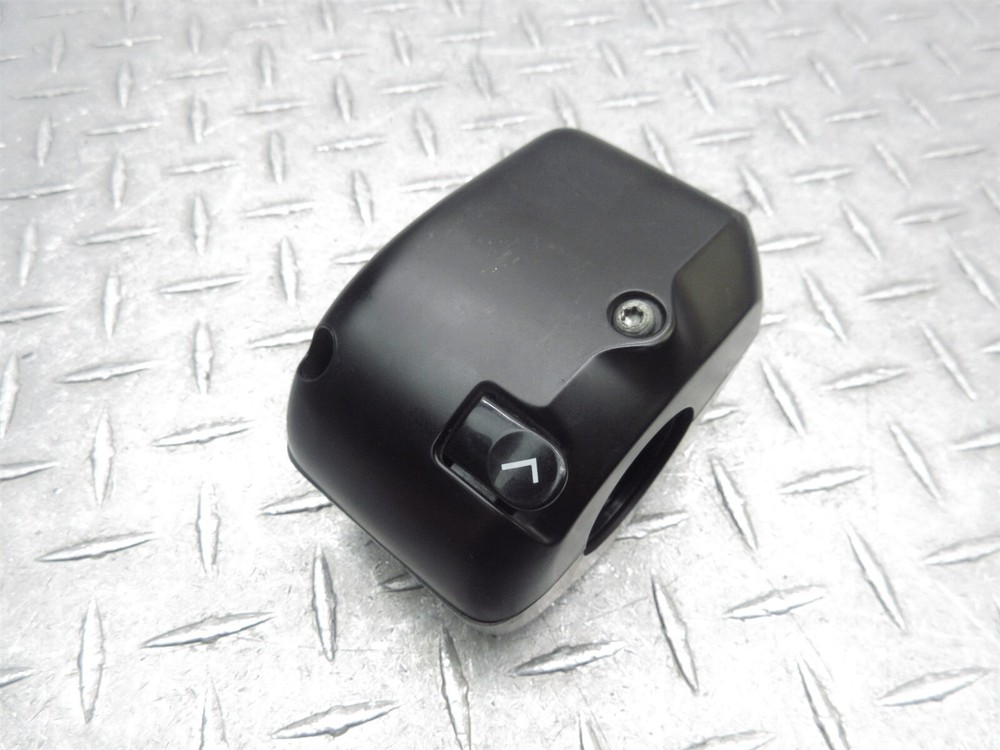 2018 18-23 Indian Challenger OEM Right Handlebar Switch Control Assy