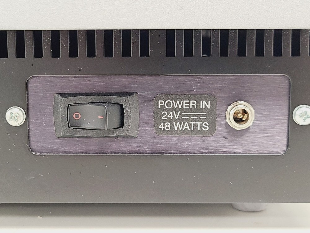 Biotek Instruments ELx808 Microplate Reader