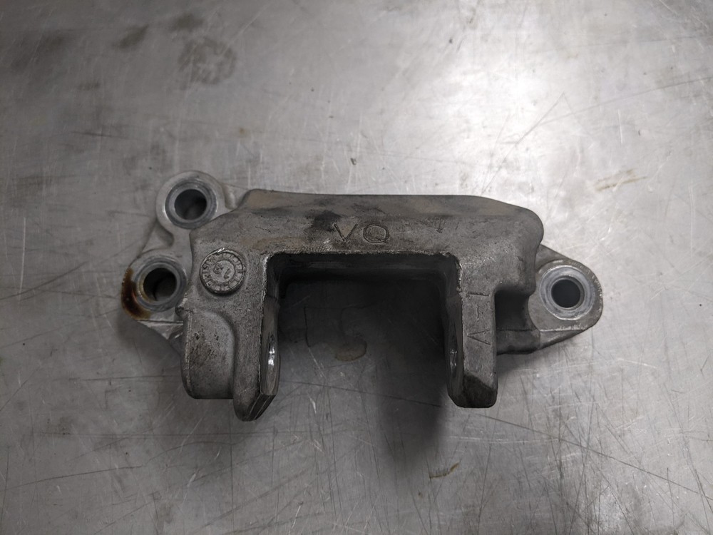 Accessory Bracket From 2014 Nissan Pathfinder 3.5