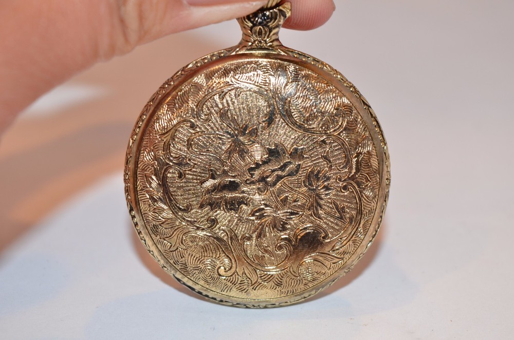 PE7-CAESARS PALACE POCKET WATCH