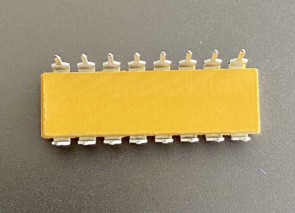 Resistor Network 4116R-1-305LF 500 Pack