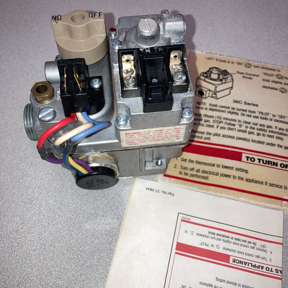 robertshaw gas valve for K Pilot Ignition System 700-061 24 Volt