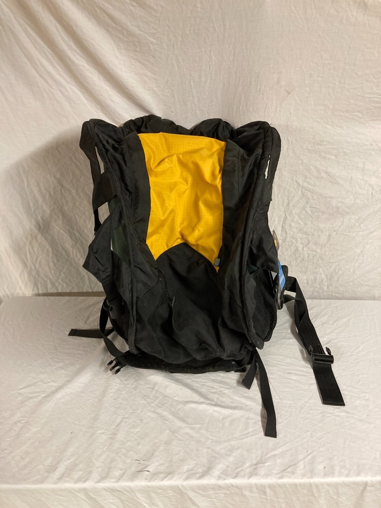 Eureka Soveriegn II internal frame back pack **NEW**