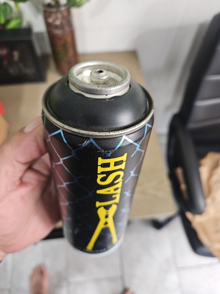 Clash Limited Edition Spraypaint