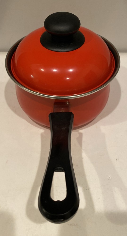 Enamelware Pan With Lid Solid RED Enamel Medium Pot Farmhouse 6.5” Diameter