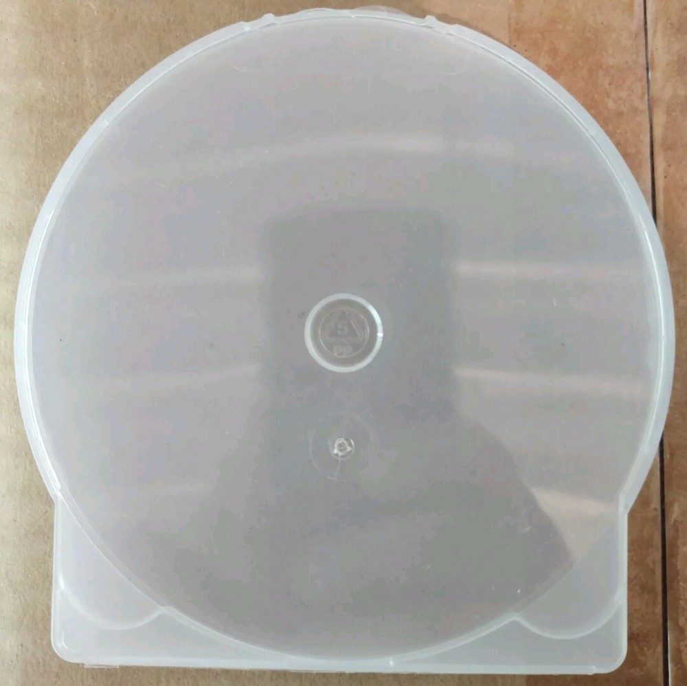 70 CD/DVD Clam Shell Clear Protective Cases