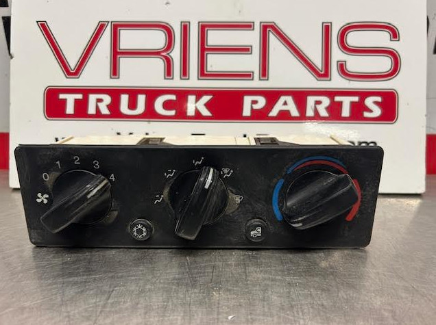 PETERBILT Q21-6000-001 HVAC CONTROL MODULE