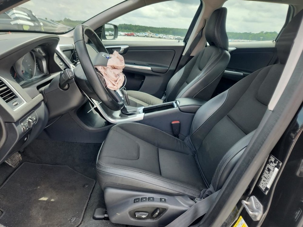 XC60 2016 Glove Box 4828385