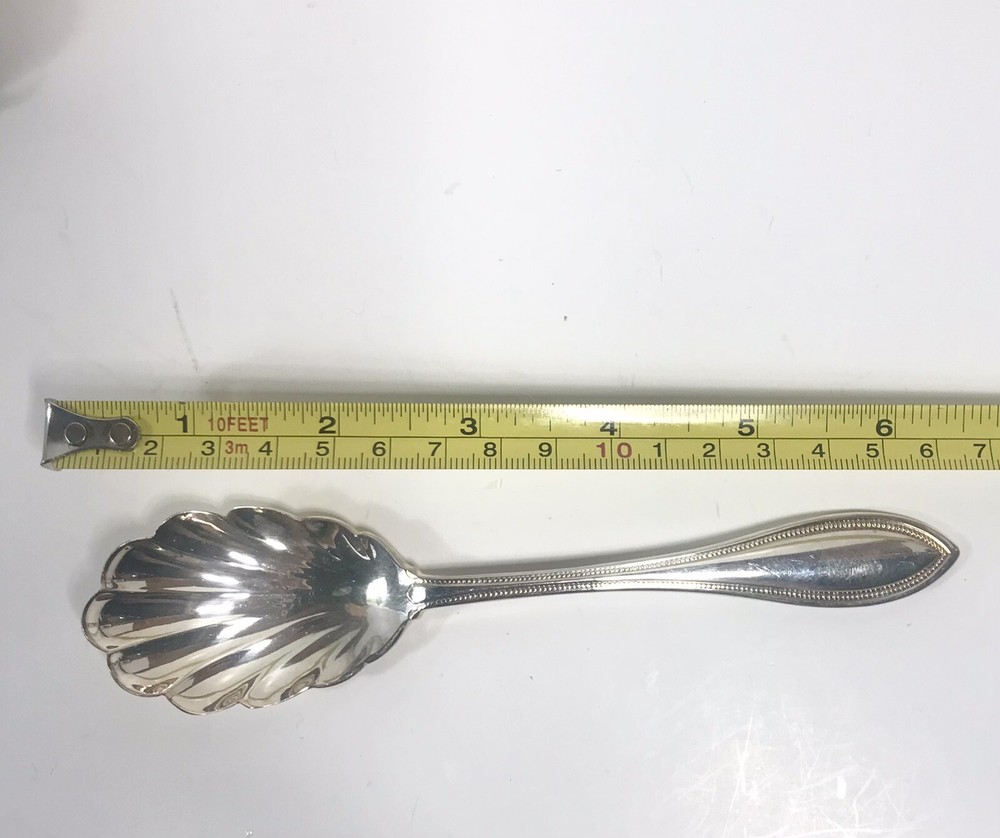 Oneida Silver Plate Sugar Spoon Arbor Shell Shaped Serving Utensil Flatware G17