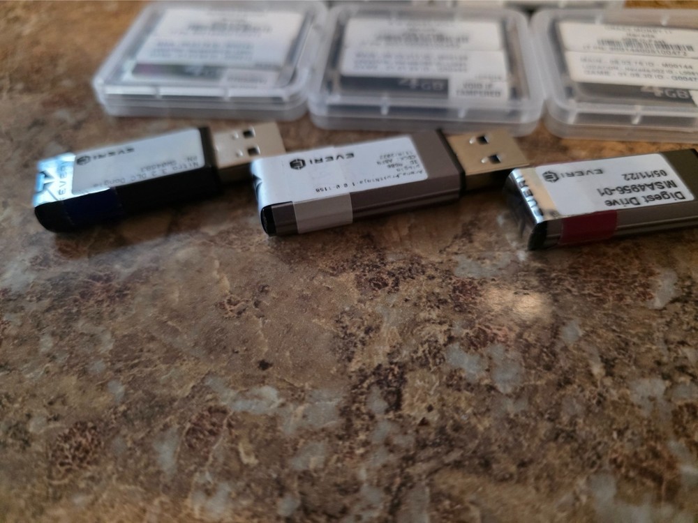 Incredible Technologies Games & Everi Dongles software game lot
